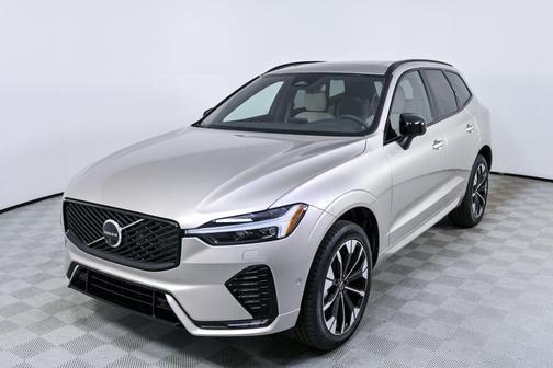 Bright Dusk Metallic 2026 Volvo XC60 B5 Plus