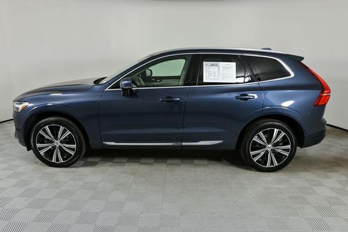 2022 Volvo XC60 B5 Inscription