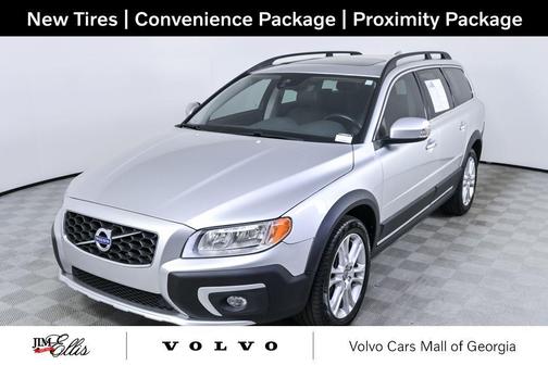 Bright Silver Metallic 2016 Volvo XC70 T5 Premier