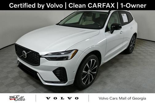 2023 Volvo XC60 B5 Plus Dark Theme