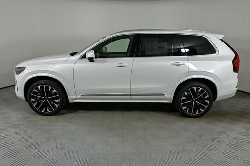 Crystal White Pearl 2026 Volvo XC90 Ultra, B6 AWD Gas (mild hybrid), Gasoline, Bright, 7 Seats