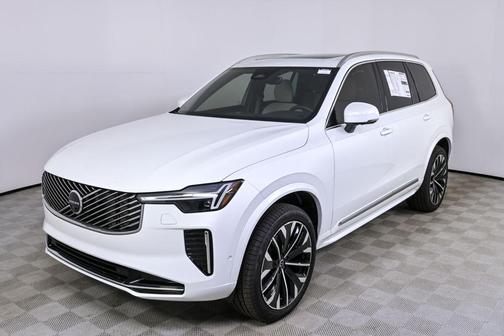 2026 Volvo XC90 B6 Plus 6-Seater