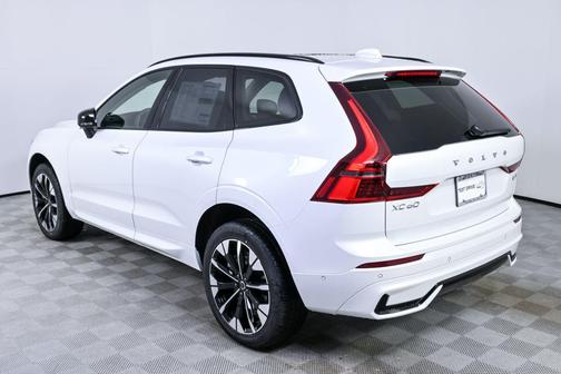2026 Volvo XC60 B5 Ultra