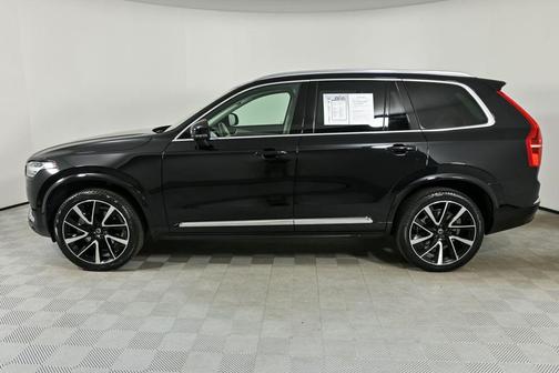 2023 Volvo XC90 B6 Plus 7-Seater