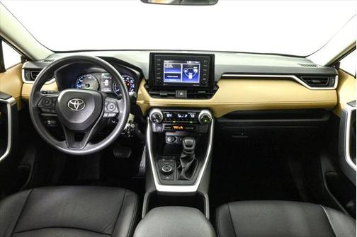 2022 Toyota RAV4 Hybrid SE