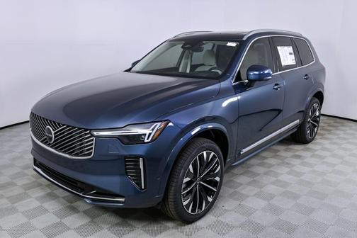 2026 Volvo XC90 B6 Ultra 7-Seater