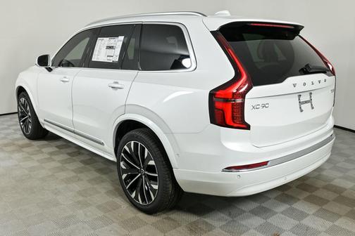 2026 Volvo XC90 B6 Ultra 7-Seater