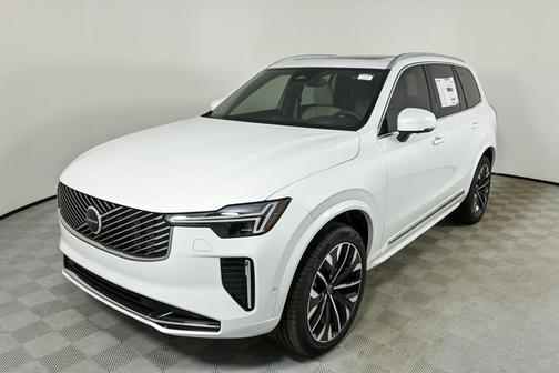 2026 Volvo XC90 B6 Ultra 7-Seater