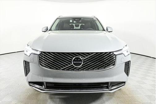 2025 Volvo XC90 Plug-In Hybrid T8 Ultra 7-Seater