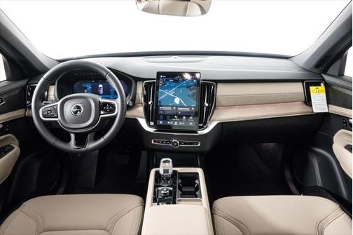 2026 Volvo XC90 B6 Plus 7-Seater
