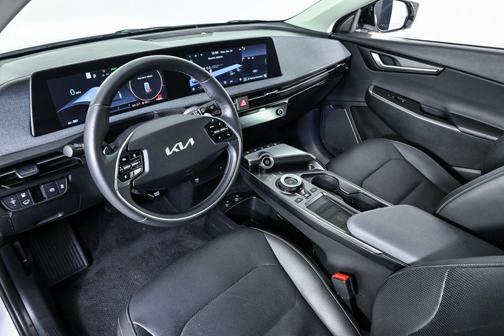 2022 Kia EV6 Wind