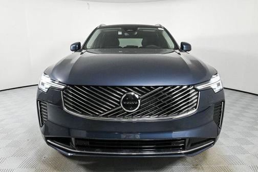 2025 Volvo XC90 Plug-In Hybrid T8 Ultra 7-Seater