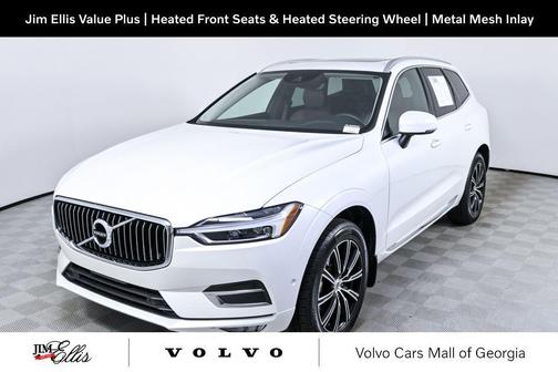 Crystal White Pearl 2019 Volvo XC60 T5 Inscription