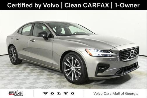 2021 Volvo S60 T5 Momentum