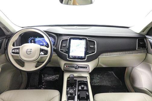 2023 Volvo XC90 B6 Plus 7-Seater