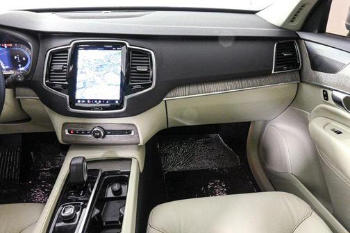 2023 Volvo XC90 B6 Plus 7-Seater