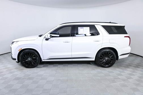Hyper White 2024 Hyundai PALISADE Calligraphy Night Edition