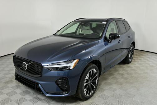 2026 Volvo XC60 B5 Ultra
