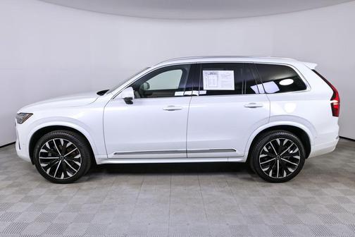 Crystal White Metallic 2025 Volvo XC90 B6 Plus 7-Seater