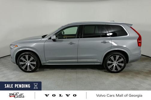 2024 Volvo XC90 B6 Plus Bright Theme 7-Seater