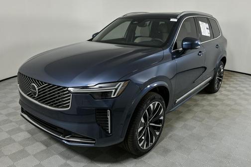 2026 Volvo XC90 B6 Plus 7-Seater