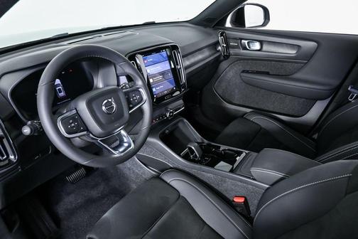 2023 Volvo XC40 Recharge Pure Electric Twin Ultimate
