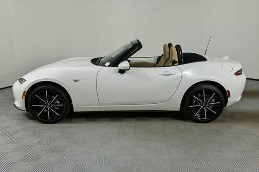 2024 Mazda MX-5 Miata Grand Touring