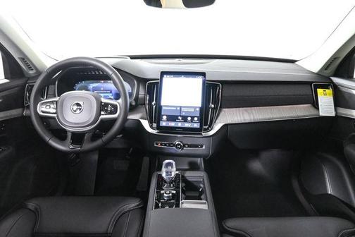 2025 Volvo XC90 Plug-In Hybrid T8 Ultra 7-Seater