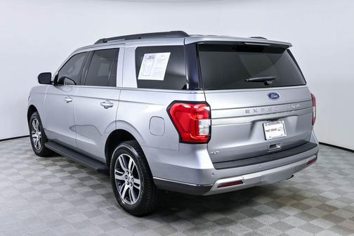 Iconic Silver Metallic 2024 Ford Expedition XLT