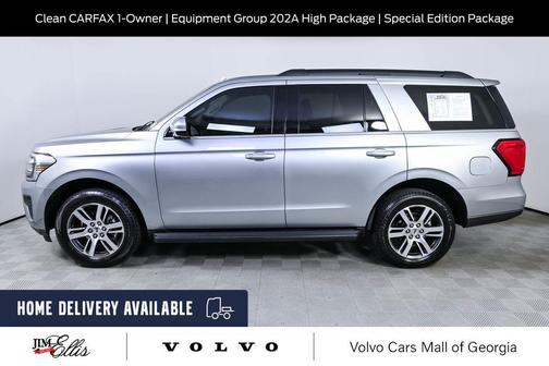 Iconic Silver Metallic 2024 Ford Expedition XLT
