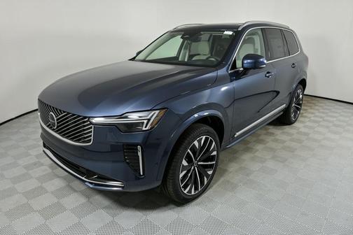 2026 Volvo XC90 B6 Ultra 7-Seater