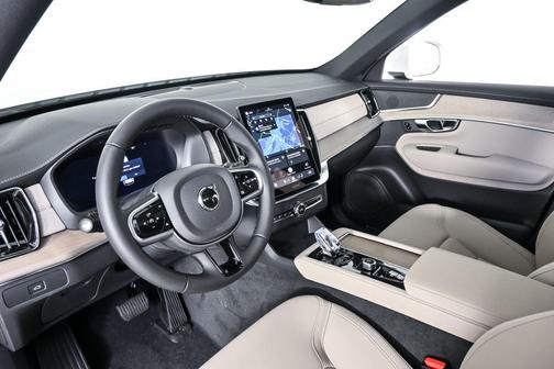Crystal White Pearl 2026 Volvo XC90 Core, B5 AWD Gas (mild hybrid), Gasoline, Bright, 7 Seats