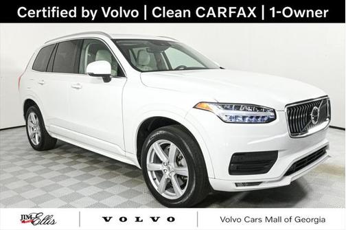 2022 Volvo XC90 T5 Momentum