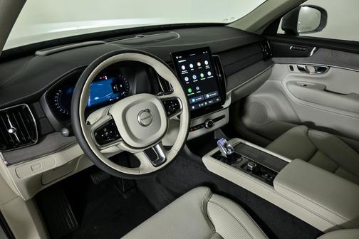 2026 Volvo XC90 B6 Ultra 7-Seater