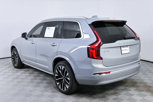 Vapour Grey Metallic 2026 Volvo XC90 Ultra, B6 AWD Gas (mild hybrid), Gasoline, Bright, 7 Seats