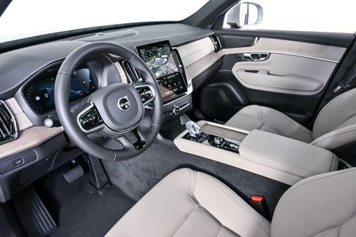 Vapour Grey Metallic 2026 Volvo XC90 Plus, B6 AWD Gas (mild hybrid), Gasoline, Bright, 7 Seats