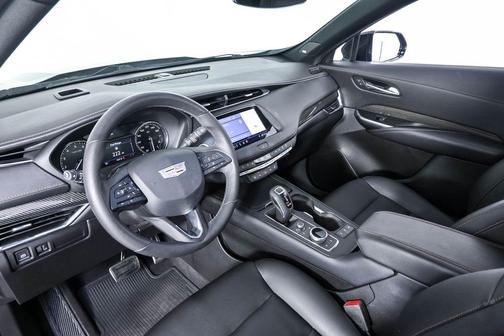 Stellar Black Metallic 2019 Cadillac XT4 Sport