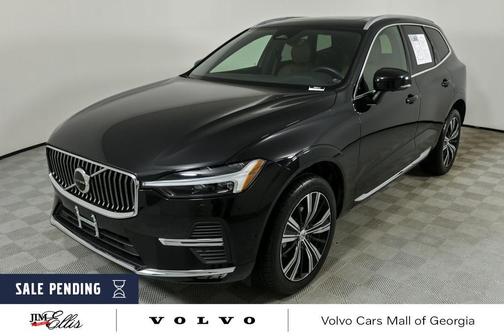 2023 Volvo XC60 B5 Plus Bright Theme