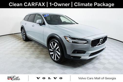 2025 Volvo V90 Cross Country B6 Plus