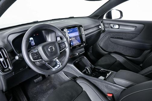 2023 Volvo C40 Recharge Pure Electric Twin Ultimate