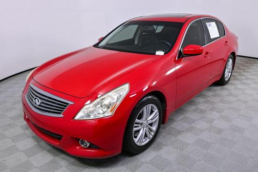 2013 INFINITI G37 Journey