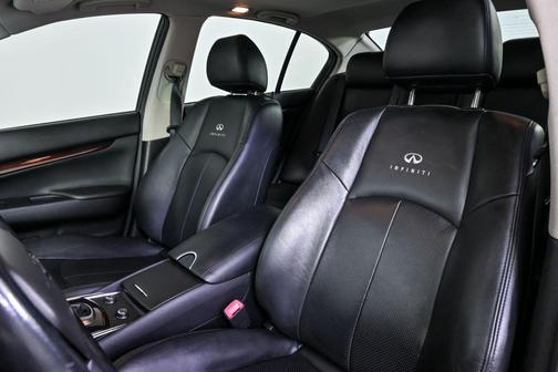 2013 INFINITI G37 Journey