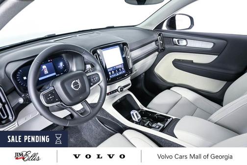 Vapour Grey Metallic 2026 Volvo XC40 Plus, B5 AWD Gas (mild hybrid), Dark