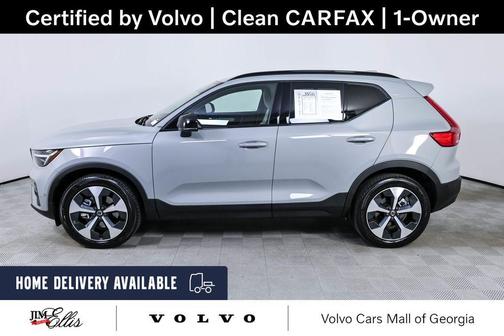 Vapour Grey Metallic 2026 Volvo XC40 Plus, B5 AWD Gas (mild hybrid), Dark