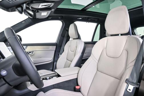 2026 Volvo XC90 Ultra Dark Theme, B6 AWD Gas (mild hybrid), Gasoline, 7 Seats