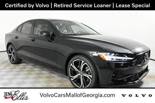 2025 Volvo S60 B5 Plus