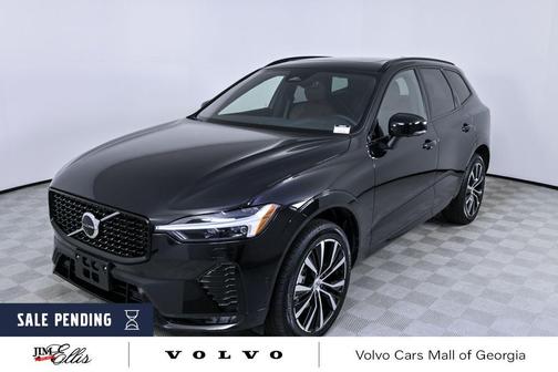 2025 Volvo XC60 B5 Plus
