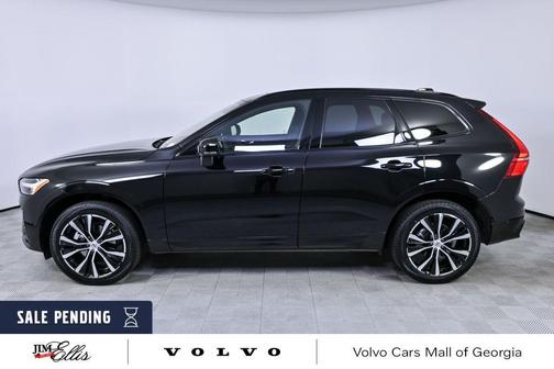 2025 Volvo XC60 B5 Plus