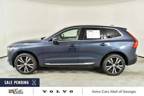 2023 Volvo XC60 B5 Plus Bright Theme