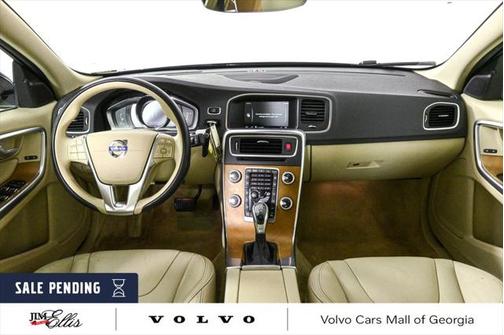2016 Volvo S60 Inscription T5 Drive-E Platinum